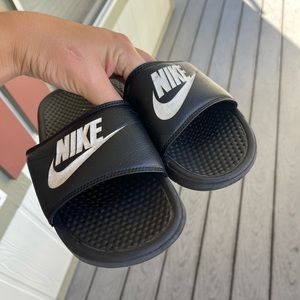 Mens Slide Shoes Nike 
